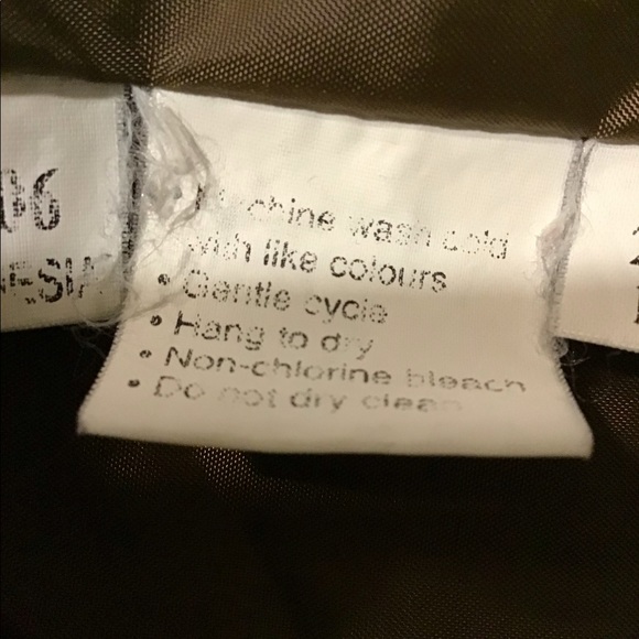 STORMTECH VEST - Picture 8 of 8